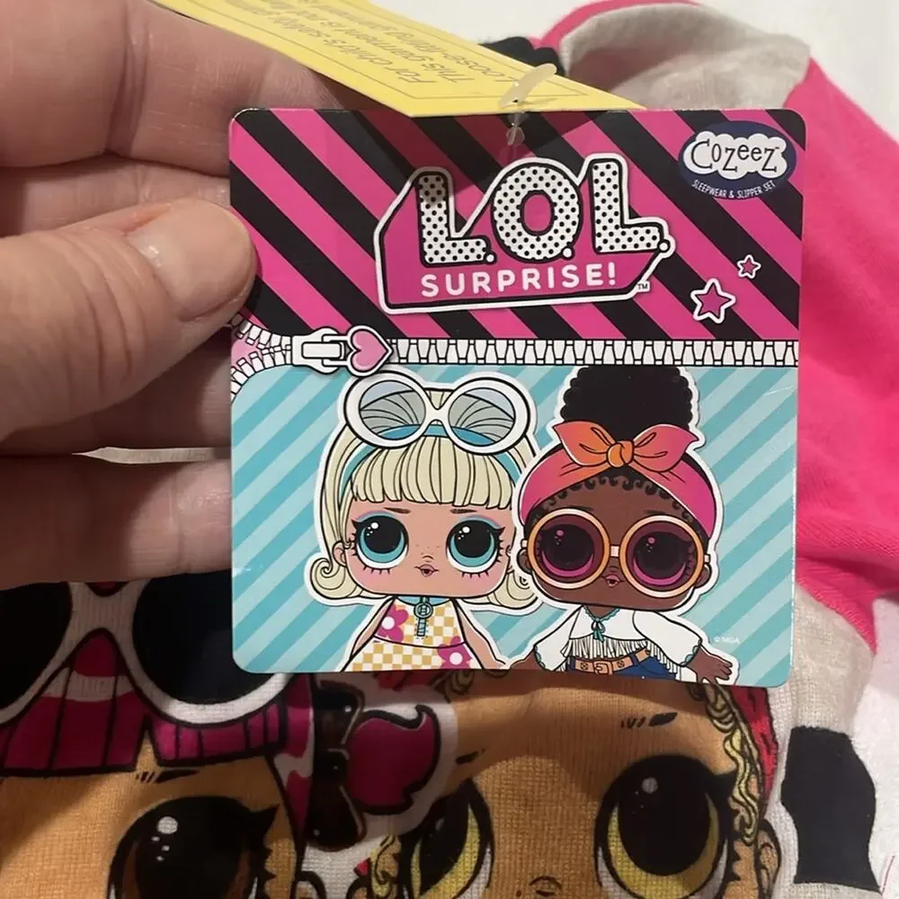 L.O.L Surprise pajamas pj’s character graphic front nwt perfect